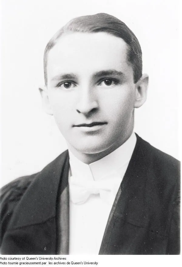 Cadet Frederick Norman 'Fred' Moore RFC